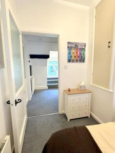 Bedroom 3_3.jpg