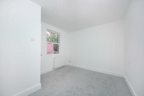 TheAvenue-W13-Painted (9).jpg