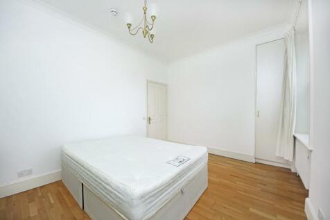 GV- F4 - 84 Grange Rd (11).jpg