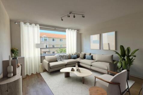 Living Room AI staged.jpg