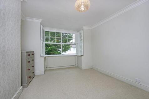 GV- 44 Haslemere Avenue (15).jpg