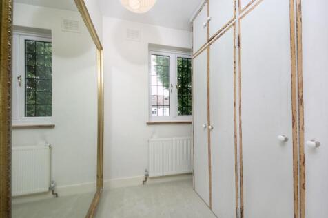 GV- 44 Haslemere Avenue (18).jpg