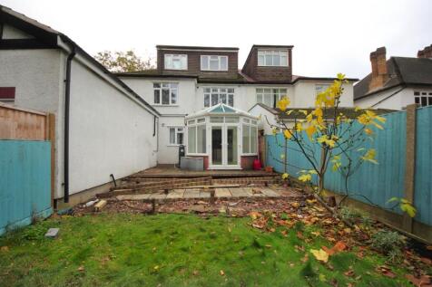 GV- F1 - 22 Twyford Cresc (13).jpg