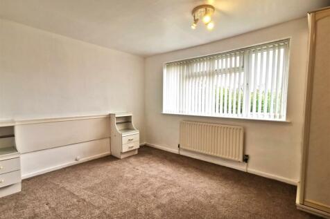 main bedroom.jpg