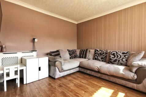 lounge 1 2.jpg