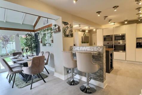 Kitchen Breakfast Room