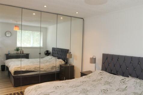 Master bedroom 2
