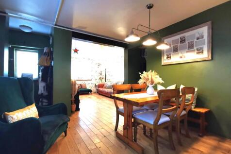 lounge diner 5.jpg