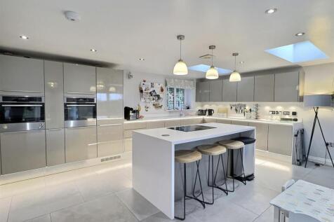 Open Plan Kitchen/ Living Room