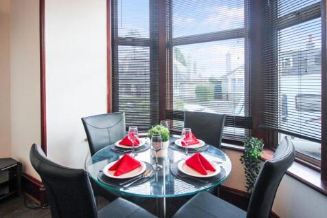 05 - Lounge 5.jpg