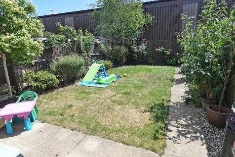 2280newgdn3.jpg