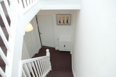 102 Gillott Road  00010.jpg