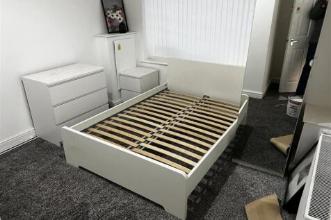 Bedroom 3.jpg