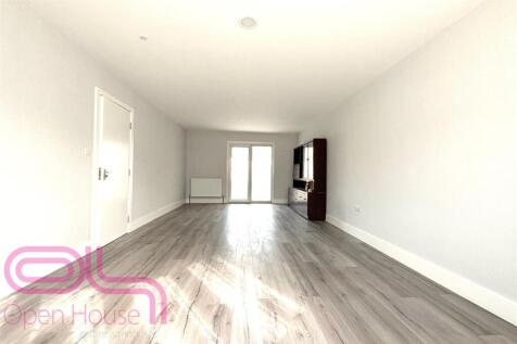Raleigh Rd - Reception 2.jpg