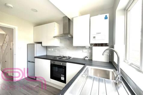 Raleigh Rd - Kitchen.jpg