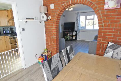 2282diningroom3.jpg