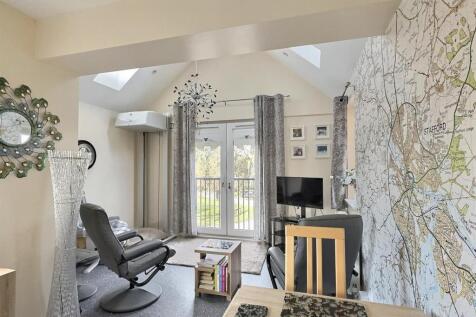 Open Plan Kitchen/ Dining Room