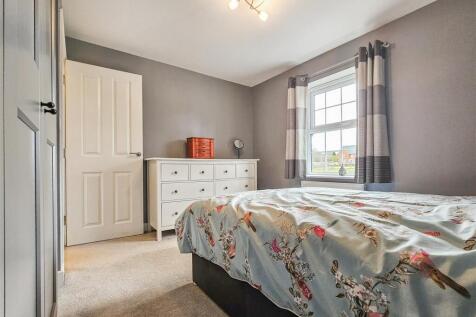 Third Bedroom (2).jpg