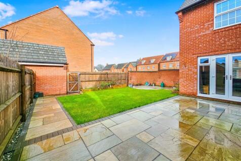Rear Garden.jpg