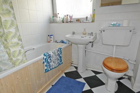 2286bathroom.jpg