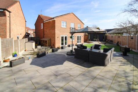 REAR PATIO