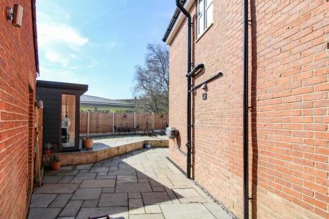 PATIO &amp; EXTERNAL OFFICE