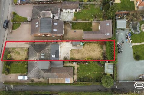 Rosliston Toad South, Burton on Trent, Bunglow (25