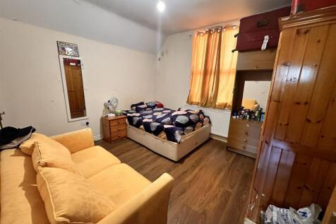 Bed 1