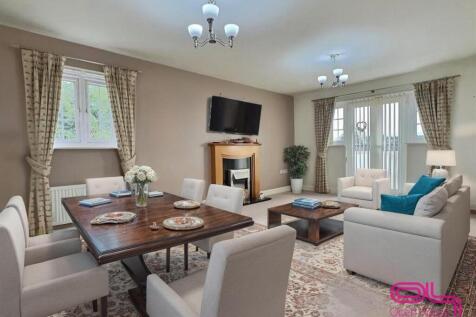 Open Plan Lounge Dining Room
