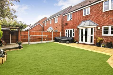 rear garden 2.jpg