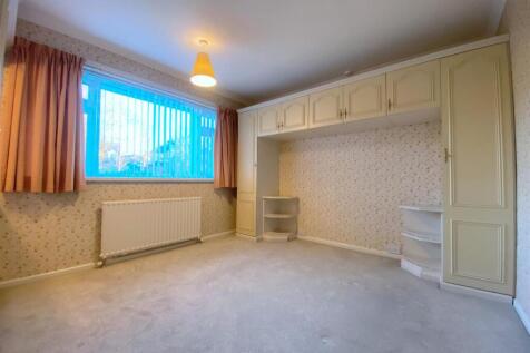 BEDROOM1.jpg