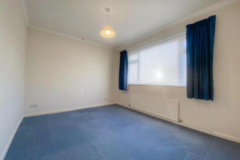 BEDROOM3.jpg