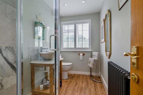 Ground Floor Shower-Room