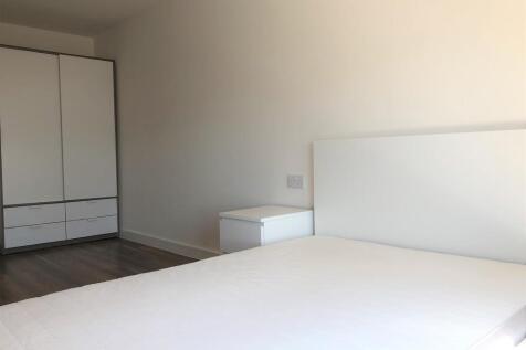Bedroom(1).jpg