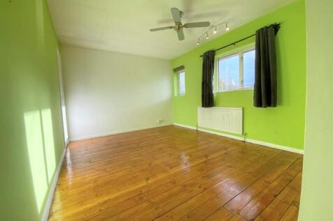 Bedroom1.jpg