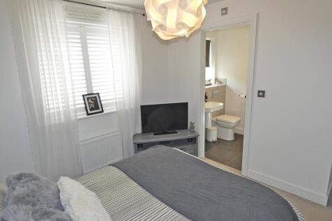 2289bedroom1c.jpg