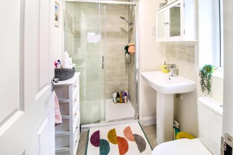 Master Ensuite