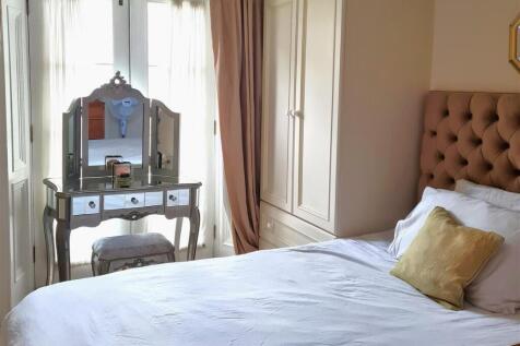 Bedroom Two.jpg