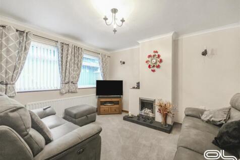 Peregrine Close, Winshill (10).jpg