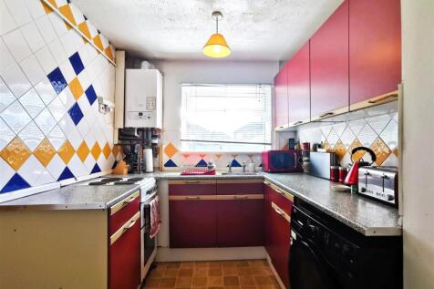 kitchen 1.jpg