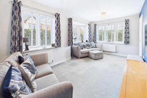 Harrier Way, Estate Agent, Burton on Trent (19).jp