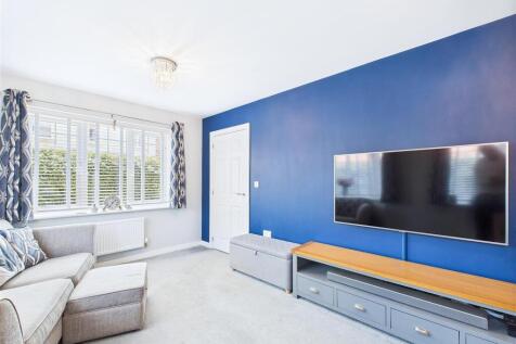 Harrier Way, Estate Agent, Burton on Trent (20).jp