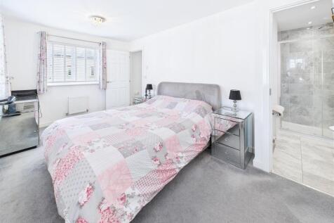 Harrier Way, Estate Agent, Burton on Trent (23).jp