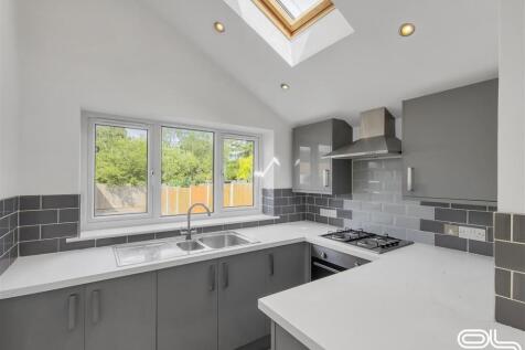 Hawfield Lane, Winshill, Burton on Trent (10).jpg