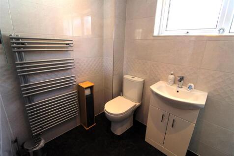 Shower Room 1