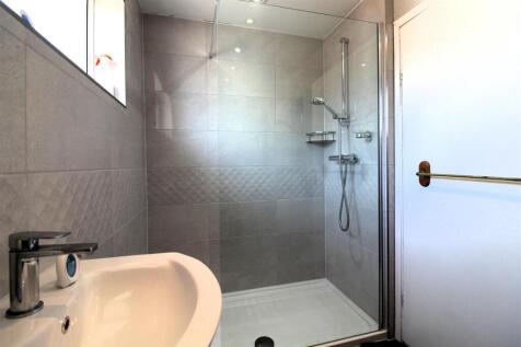 Shower Room 1