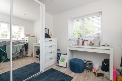 Rear Annexe Bedroom