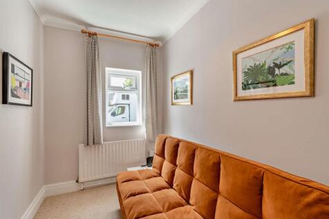 8648690-interior02-800.jpg