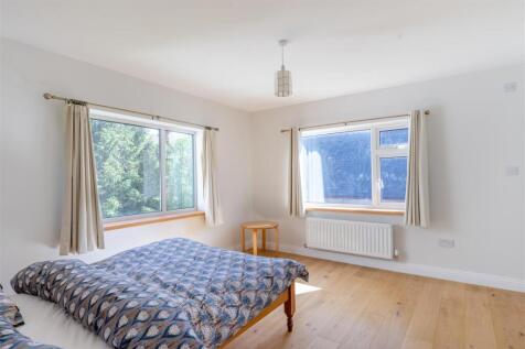 Master Bedroom.jpg