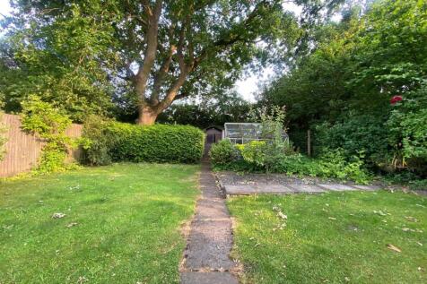 GARDEN END.jpg